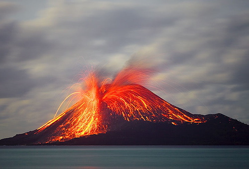 Gunung Meletus Letusan Anak Krakatau Gambar Mewarnai